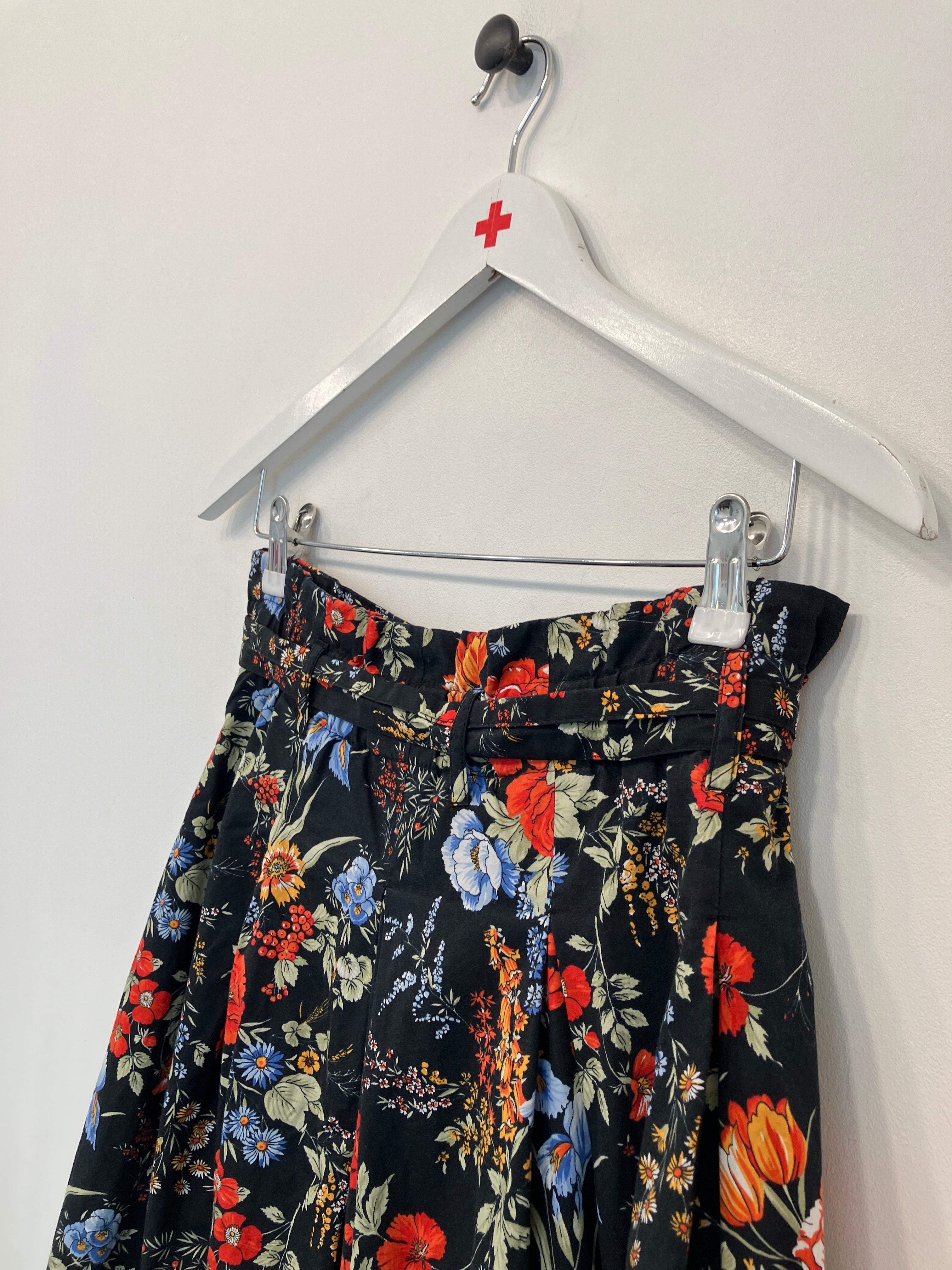 H&M Nederdel